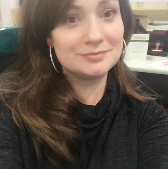 Meet your Posher, Greer - Picture 1 of 1